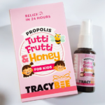 Keo ong Propolis Tutti frutti & Honey Tracybee For Kids: Giảm nhanh ho và viêm họng, tăng sức đề kháng cho trẻ
