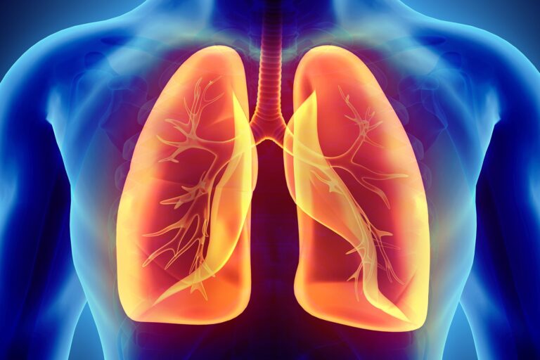 Tràn dịch màng phổi có nguy cơ bị ung thư không? Điều trị bao lâu mới khỏi?