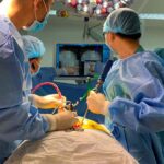Vai trò của phẫu thuật trong điều trị viêm cột sống dính khớp